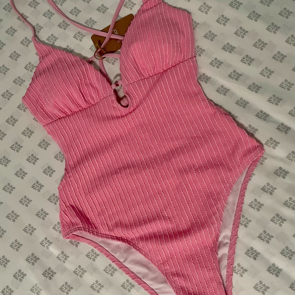 Pink Ribbed One-Piece Swimsuit - Picture 3 of 4